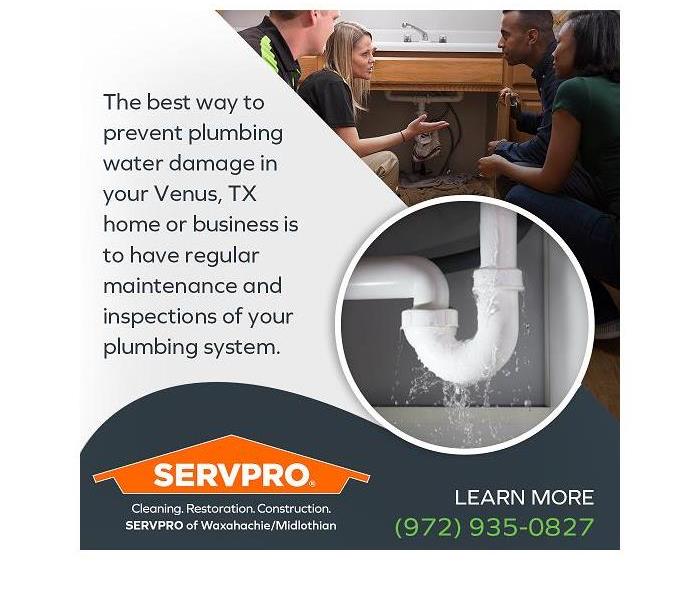 SERVPRO technicians explaining the restoration process to the clients